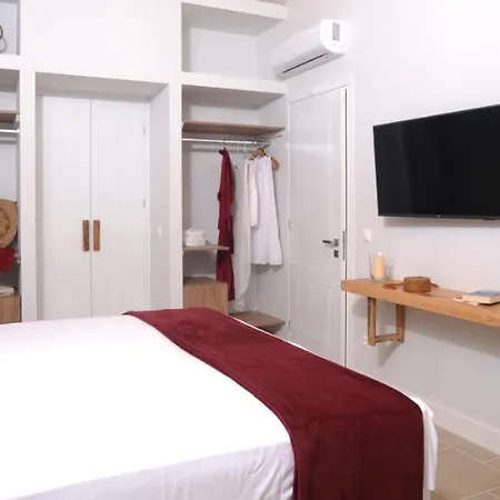 Estia - Private Jacuzzi Next To The *