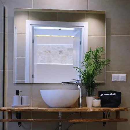 Estia - Private Jacuzzi Next To The *