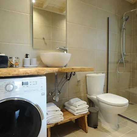 Holiday home Estia - Private Jacuzzi Next To The