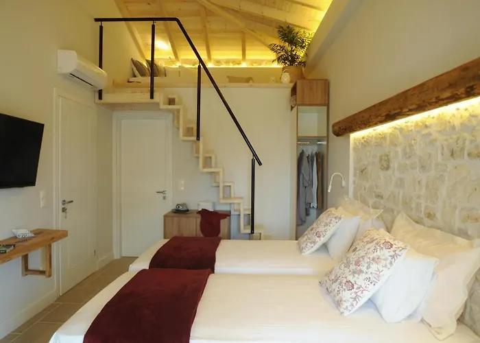 Villa Estia With Private Jacuzzi, Next To The Beach *