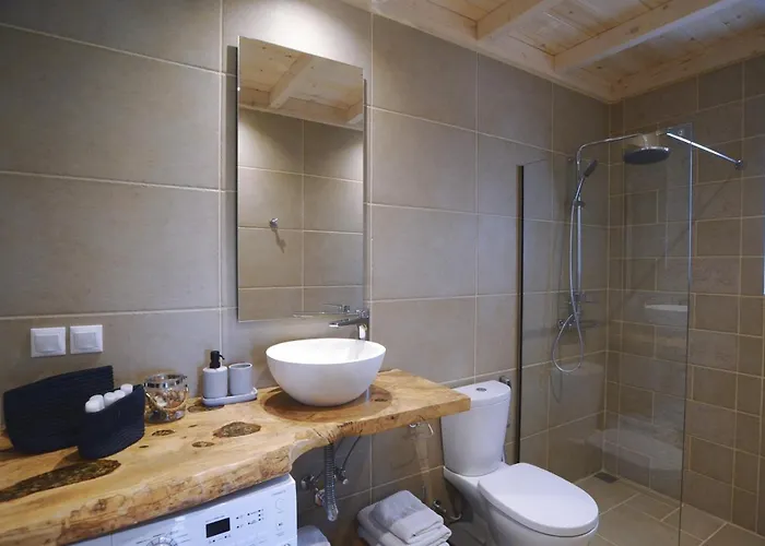 Villa Estia With Private Jacuzzi, Next To The Beach Feriehus Agios Georgios (Corfu)